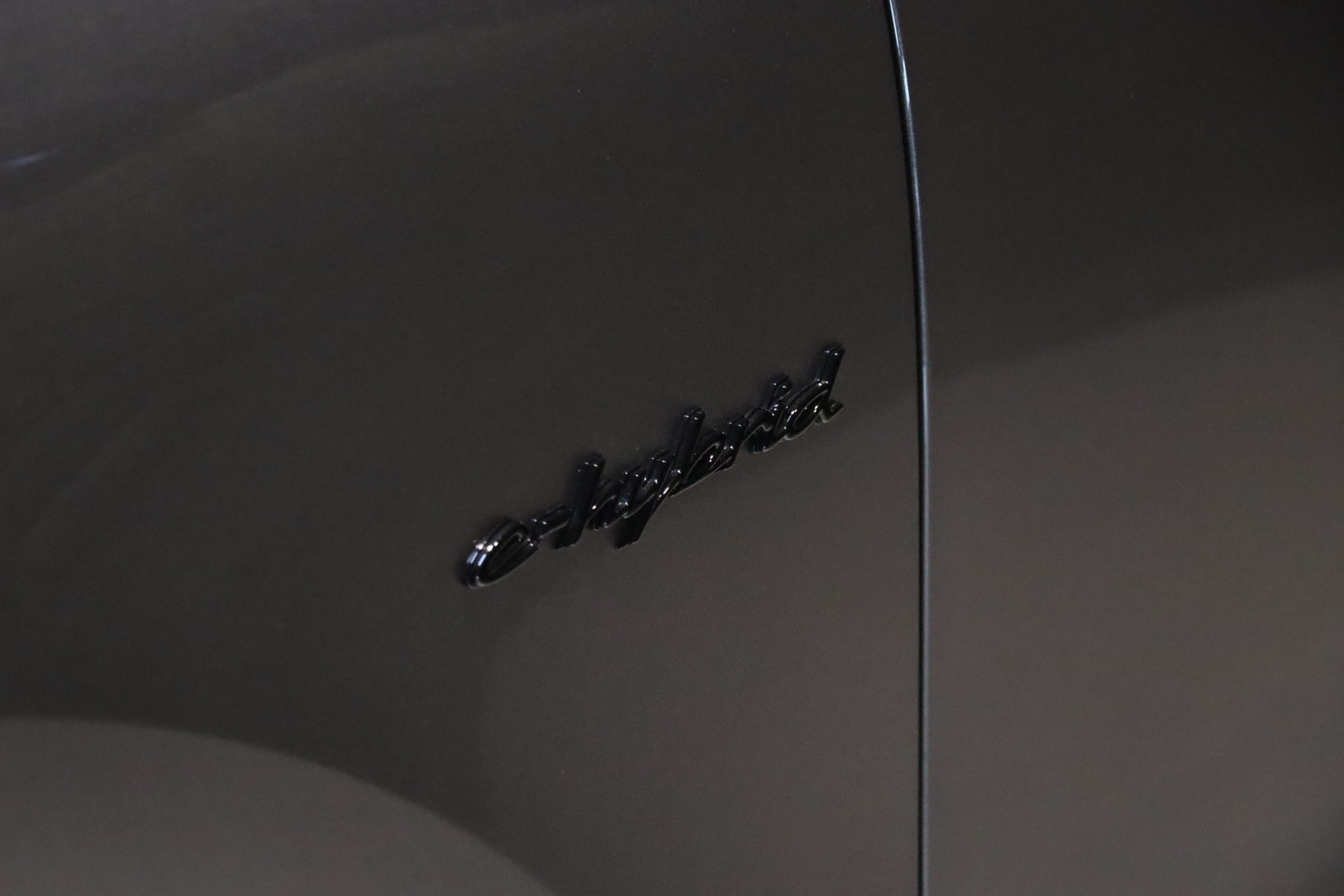 Porsche Cayenne Turbo E-Hybrid 739ch – Première main française – Photo 54