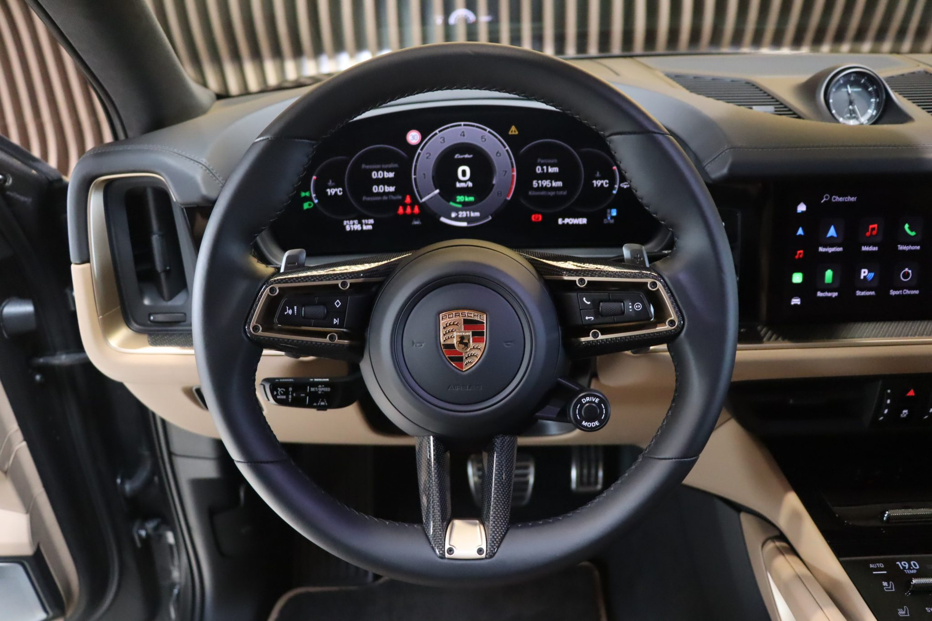 Porsche Cayenne Turbo E-Hybrid 739ch – Première main française – Photo 9