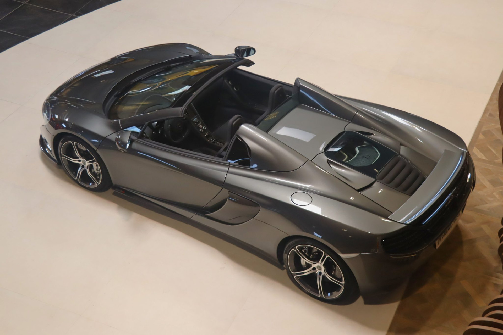 McLaren 650S Spider – Storm Grey, origine Suisse, 27 300 km – Photo 46