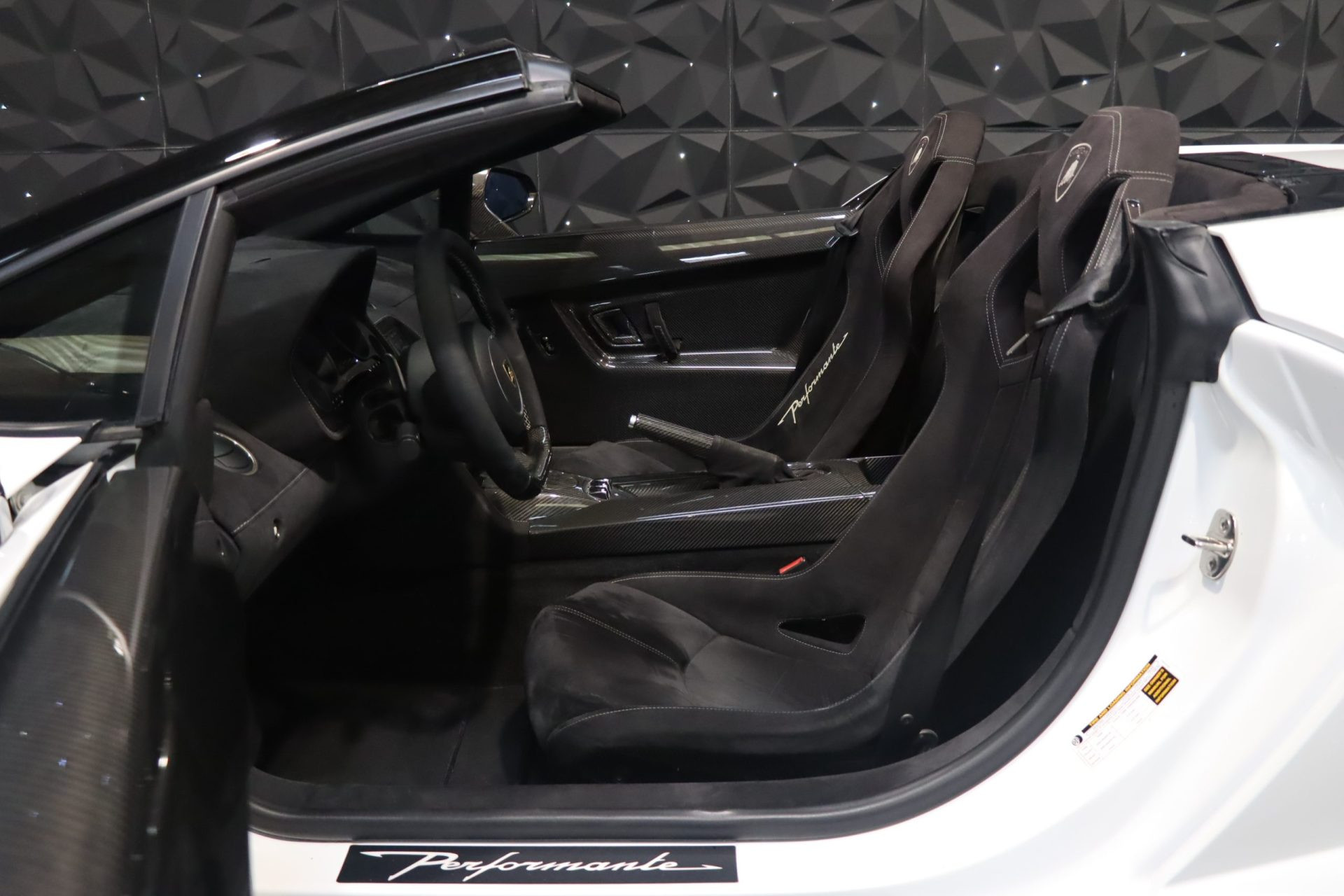Lamborghini Gallardo Spyder Performante LP570-4 – 2011 – Photo 6