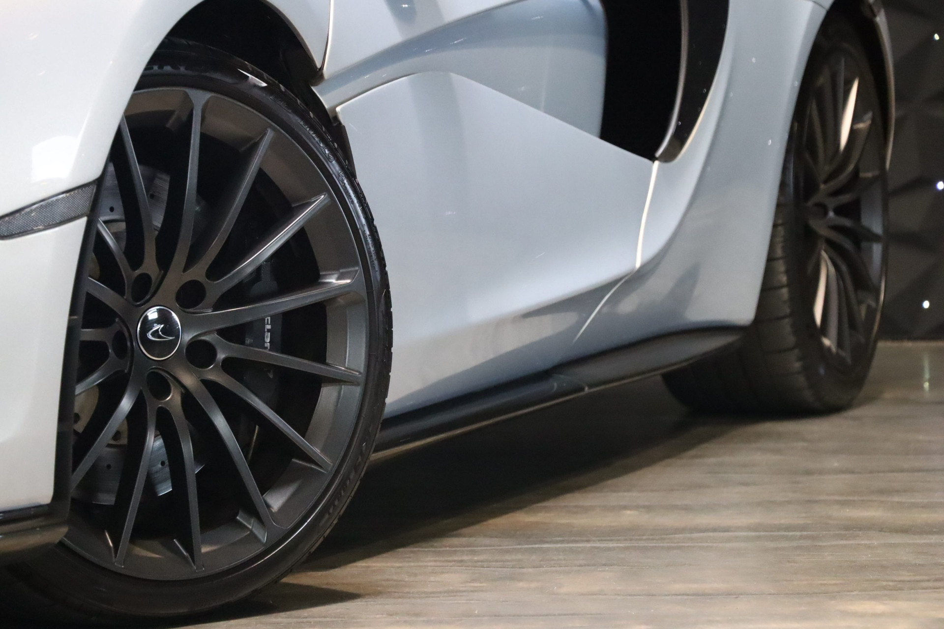 McLaren 570 GT – Ice Silver – 29 200 km – Origine française – Photo 43