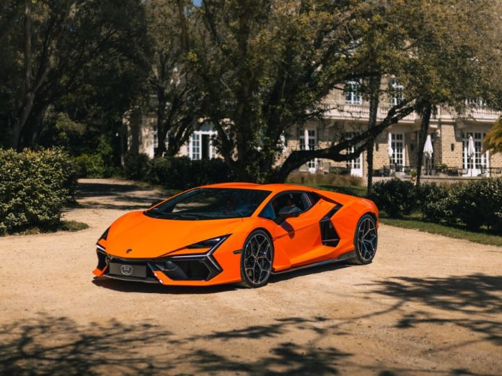 Lamborghini Revuelto Arancio Apodis — Full Carbon, 1 015 ch hybrides – Photo 2
