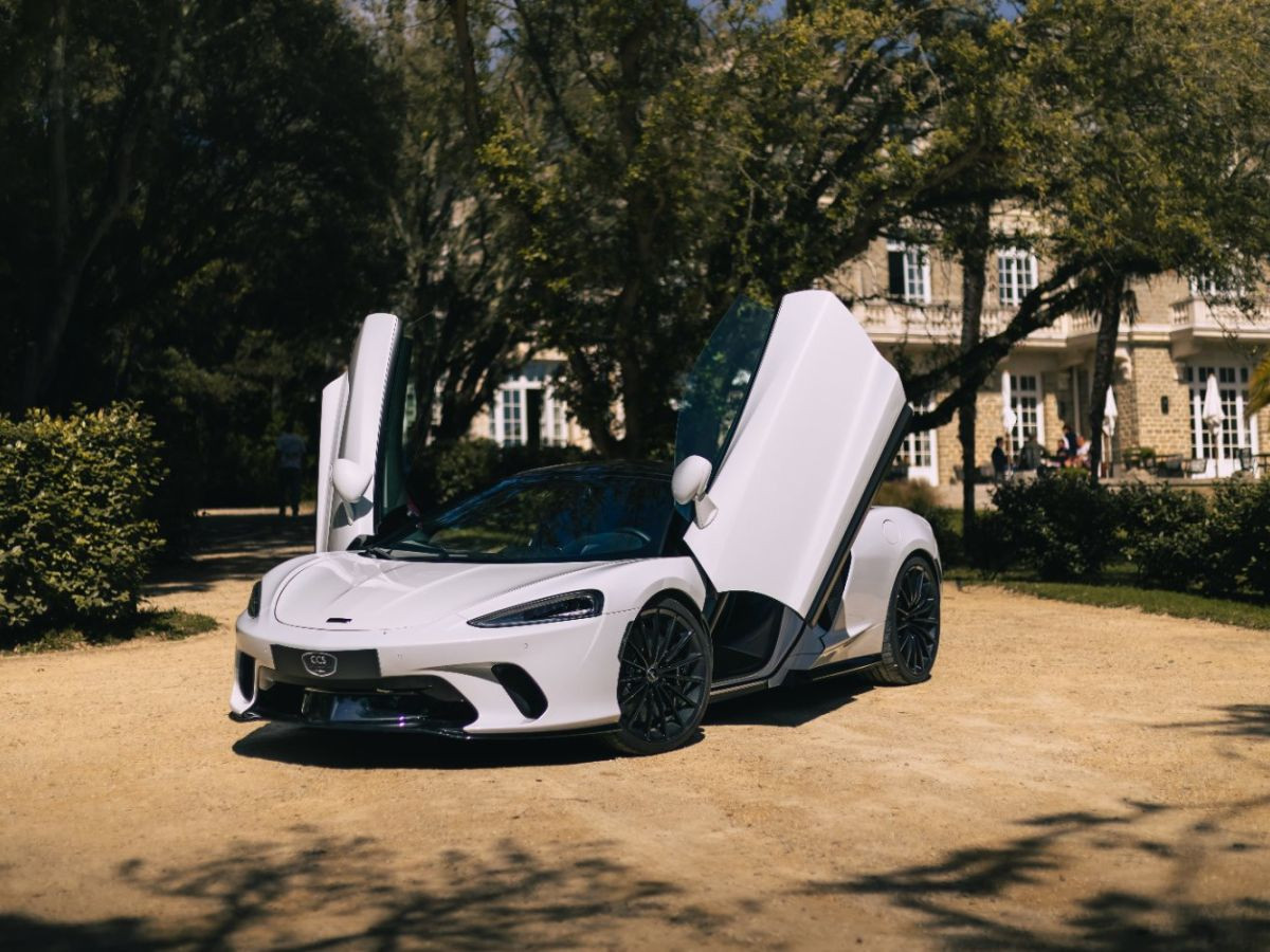McLaren GT V8 biturbo 620 ch — Origine France, lift, échappement sport – Photo 1