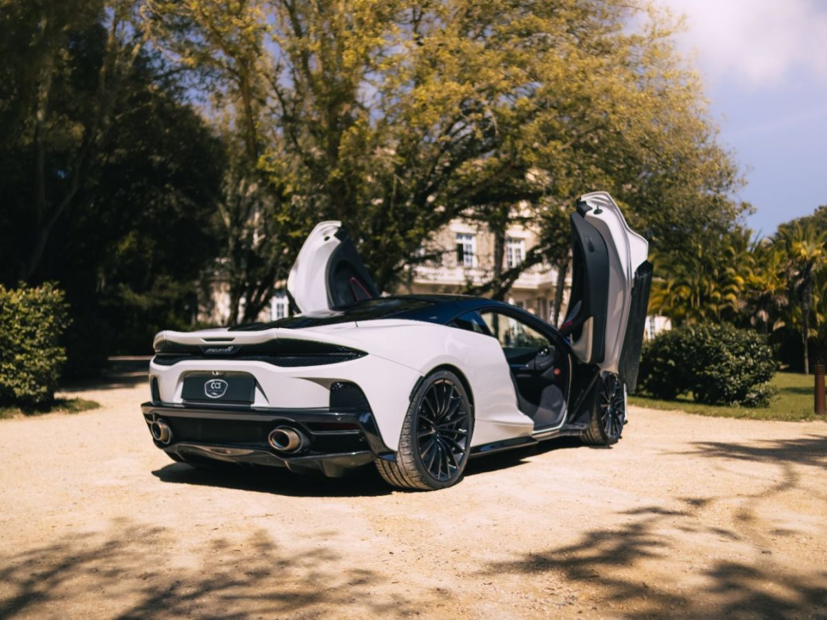 McLaren GT V8 biturbo 620 ch — Origine France, lift, échappement sport – Photo 5