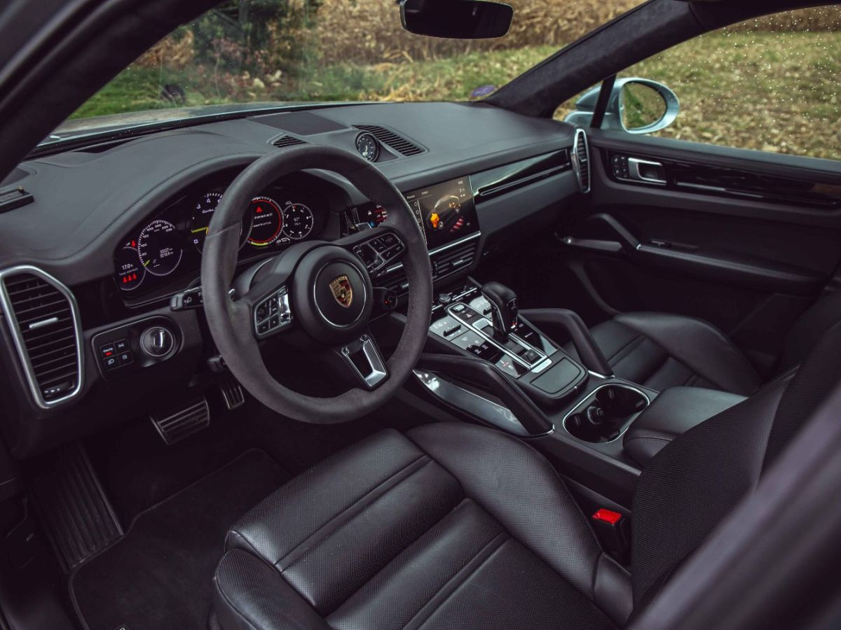 Porsche Cayenne Coupé Turbo S E-Hybrid 680 ch – Garantie Approved – Photo 9