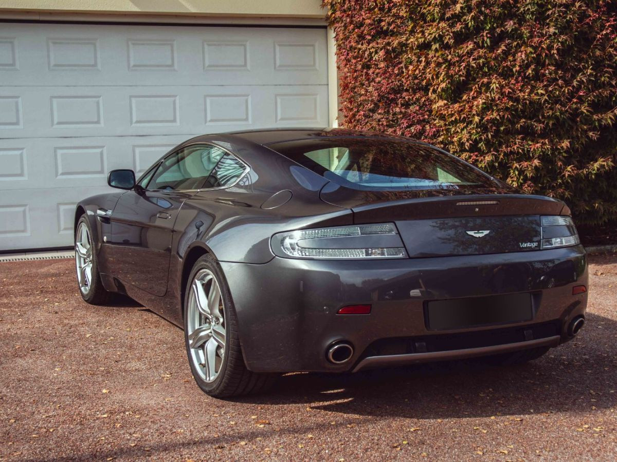 Aston Martin V8 Vantage N420 Sportshift – 426 ch, 42 300 km – Photo 4
