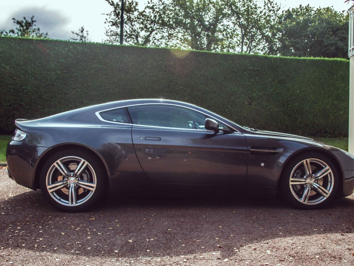 Aston Martin V8 Vantage N420 Sportshift – 426 ch, 42 300 km – Photo 7