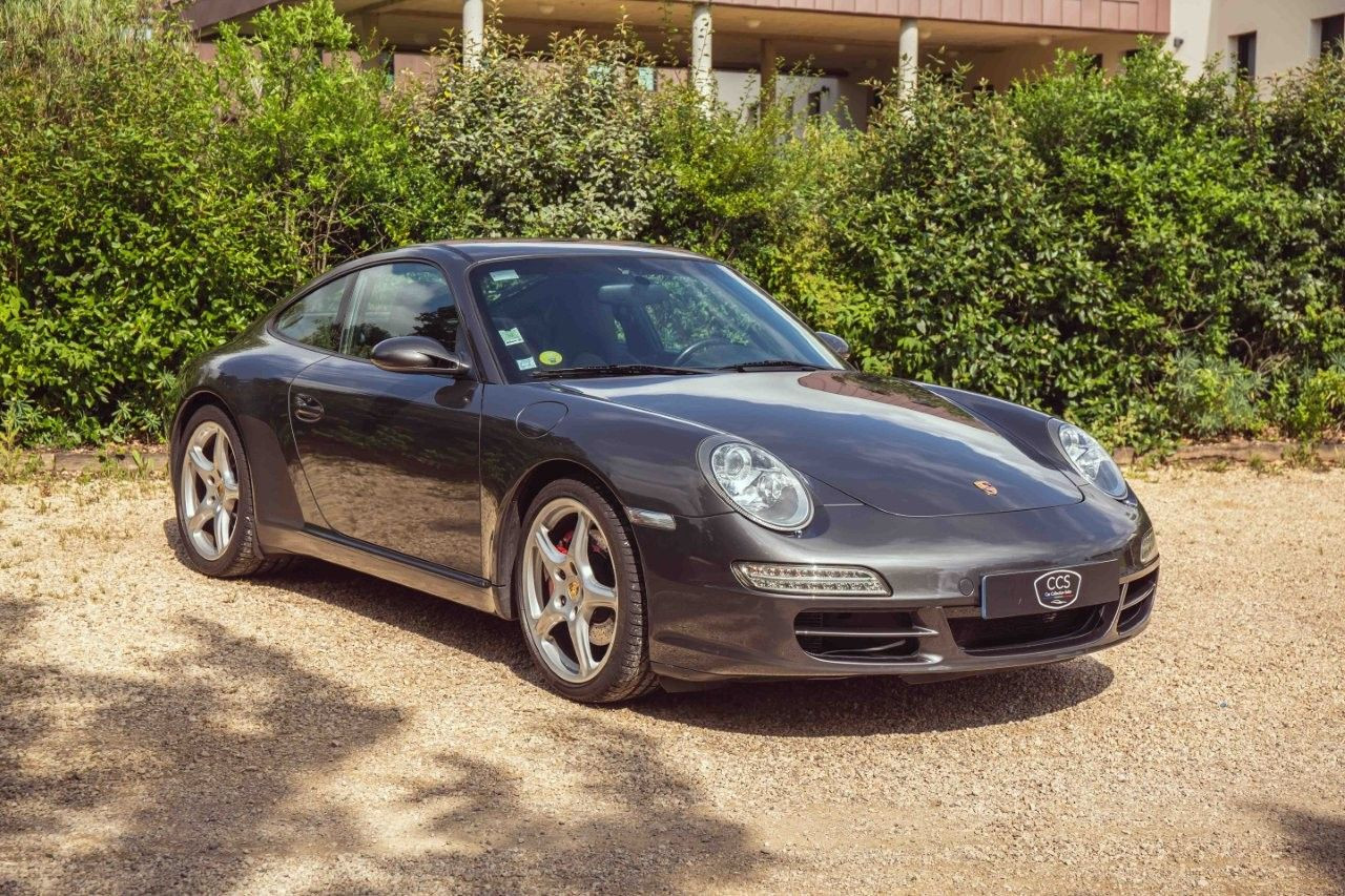 Porsche 911 type 997 Carrera S — 355 ch — Gris métallisé – Photo 3