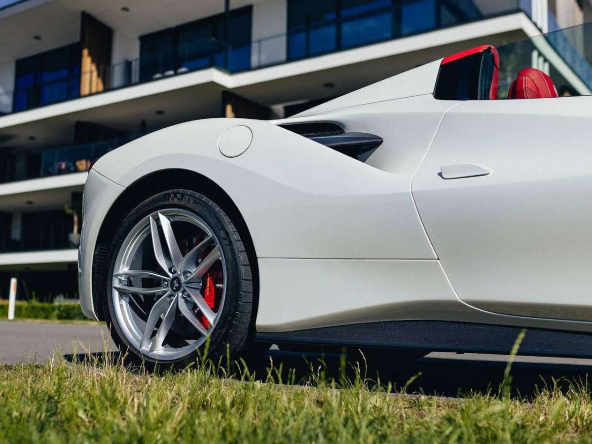 Ferrari 488 Spider — Bianco Italia, carbone intégral, garantie Ferrari – Photo 16