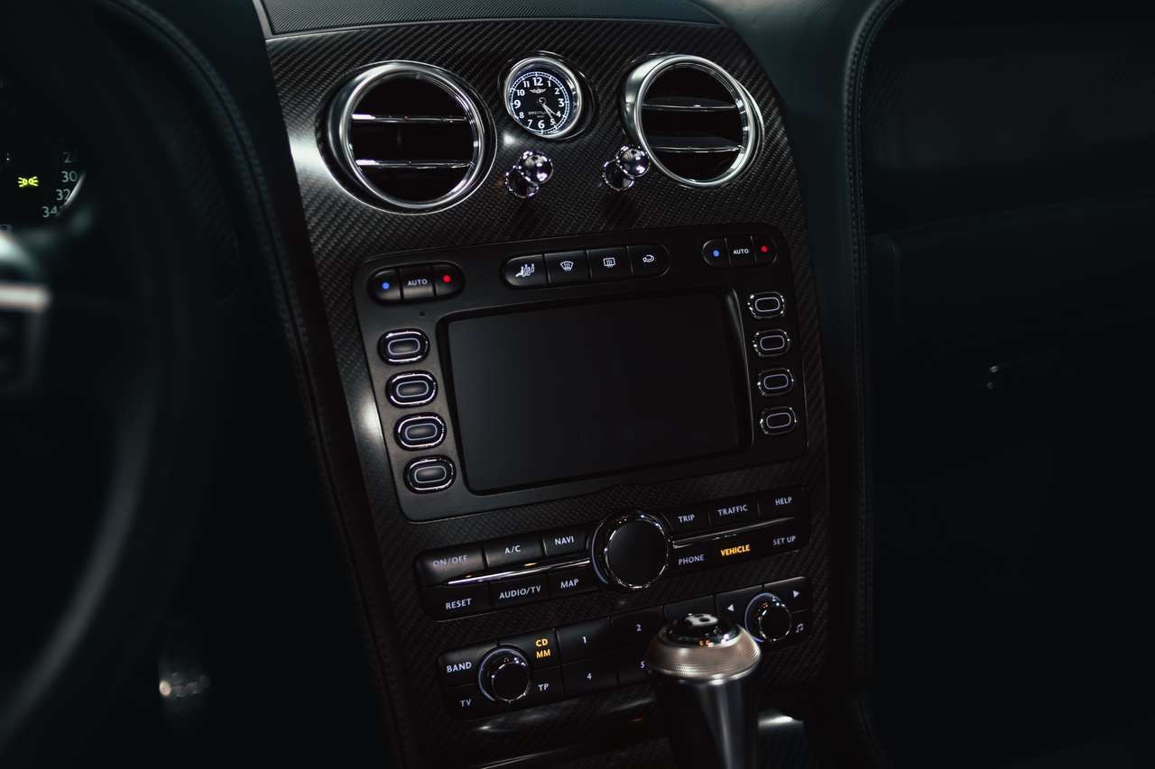 Bentley Continental GT Supersports Cabriolet W12 – Onyx Black – Photo 21