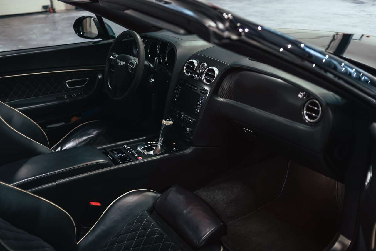 Bentley Continental GT Supersports Cabriolet W12 – Onyx Black – Photo 8